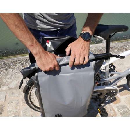 Sacoche arrière waterproof  22L